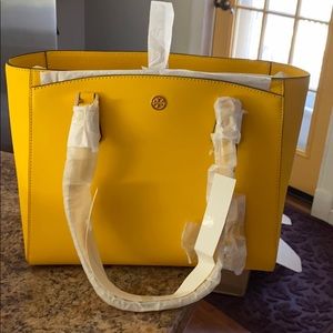 Sold Tory Burch small Robinson tote